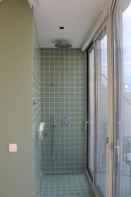 Penthouse With Private Rooftop And Hot Tub Διαμέρισμα *