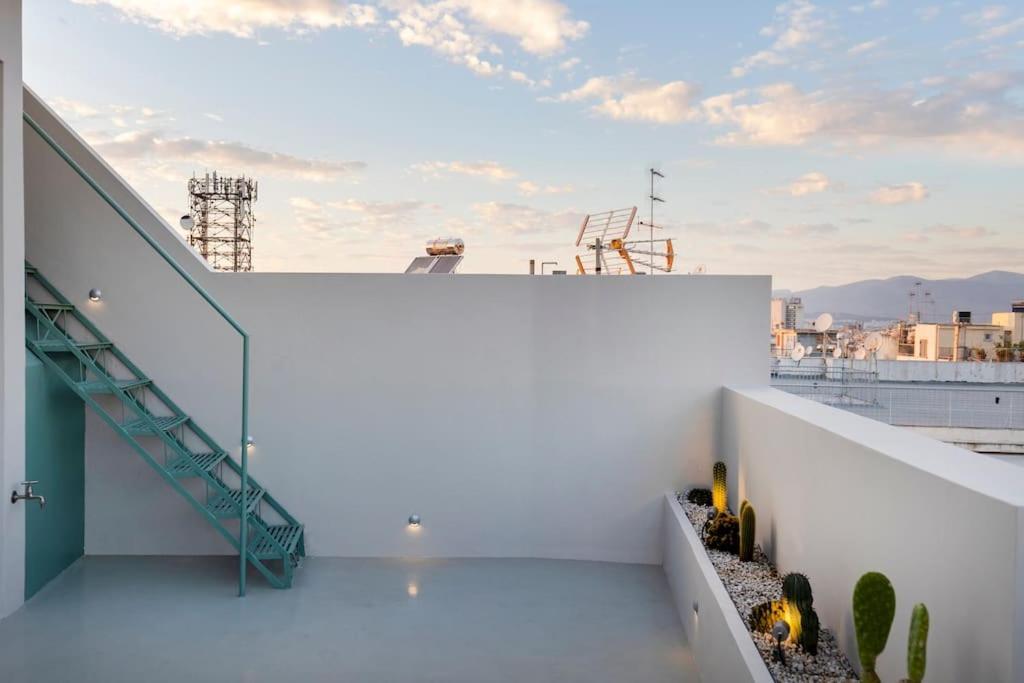 Apartment Penthouse With Private Rooftop And Hot Tub