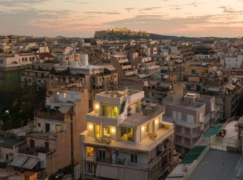 Apartment Penthouse With Private Rooftop And Hot Tub Athens